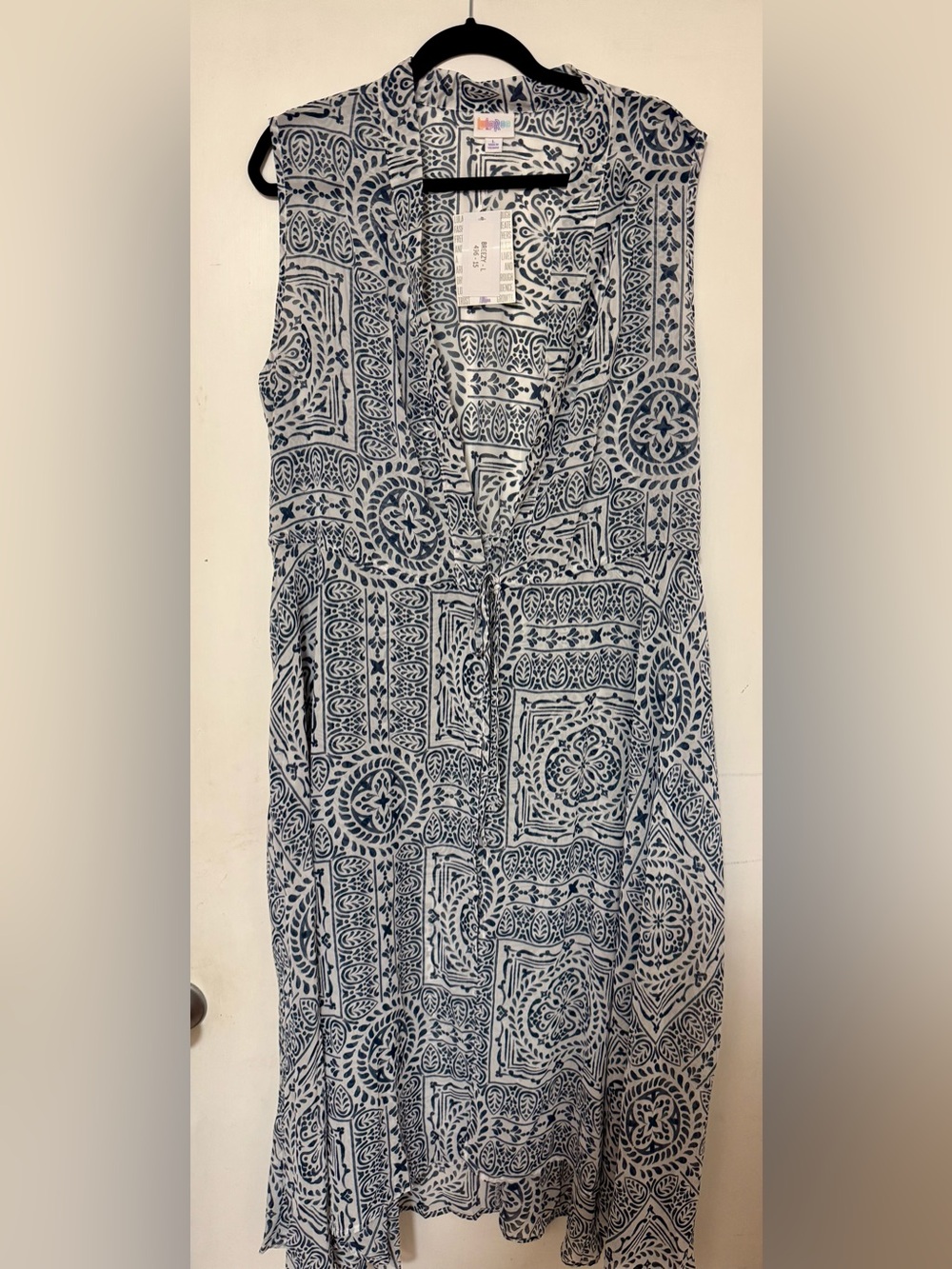 NWT LuLaRoe Breezy Duster Vest Large Blue White Tile Print Open Front Cover Up